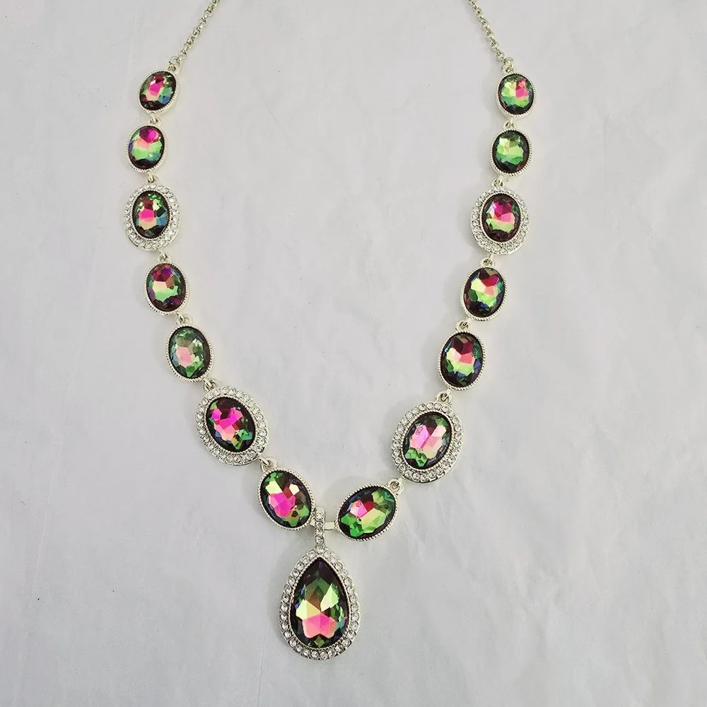 Monet Colorful Rainbow Stones Statement Necklace rainbow pink green yellow NWT - Picture 10 of 10